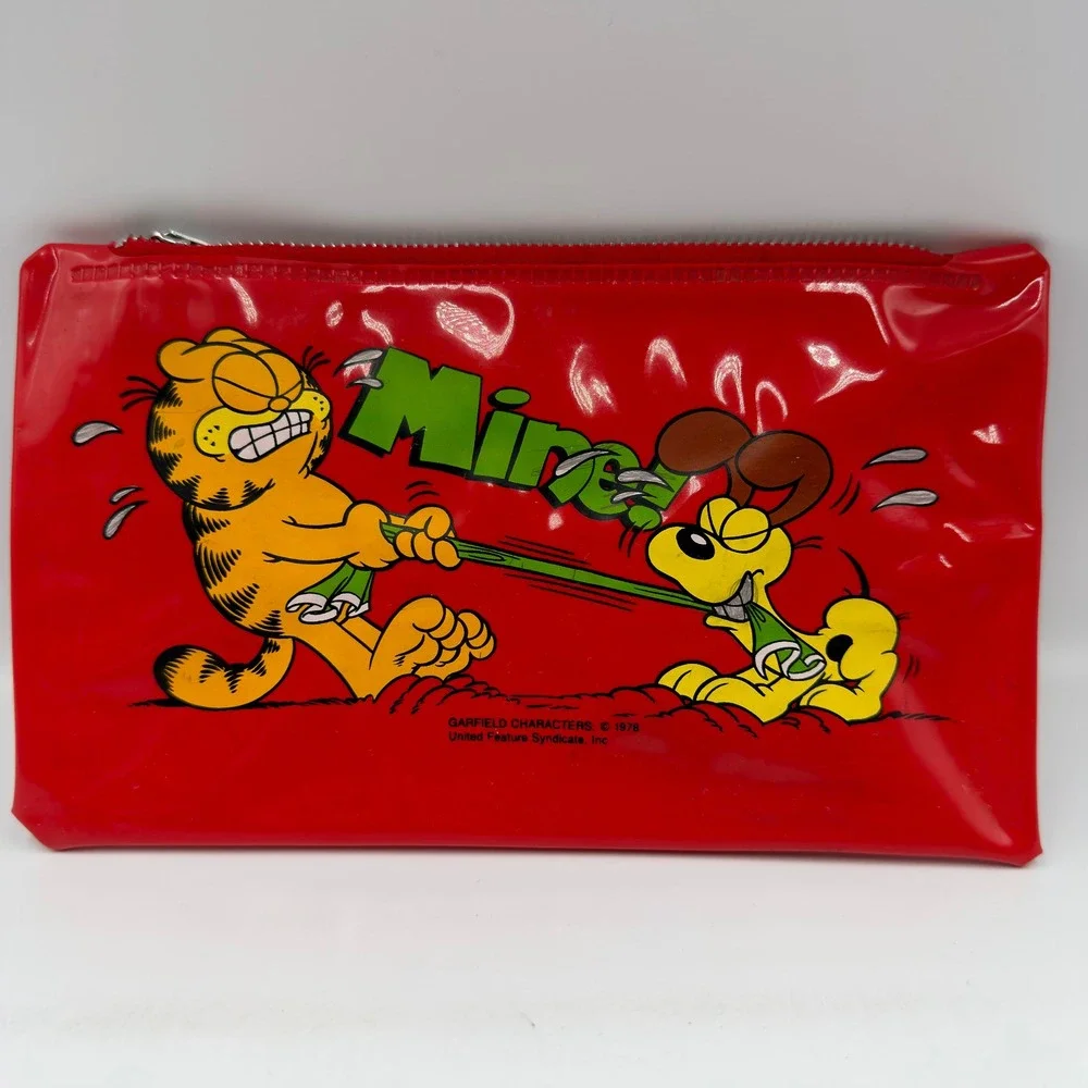 Vintage 1978 Garfield Odie Mine Red Vinyl Pencil Pouch Case Zippered Hong Kong